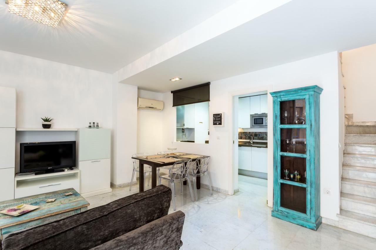 Lr2 Private Terrace & Parking Right In The City Center Seville Exterior photo