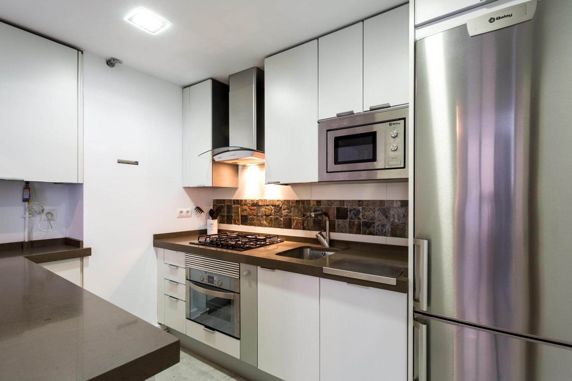Lr2 Private Terrace & Parking Right In The City Center Seville Exterior photo
