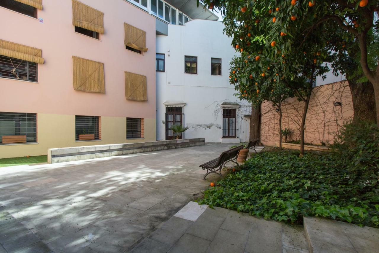 Lr2 Private Terrace & Parking Right In The City Center Seville Exterior photo